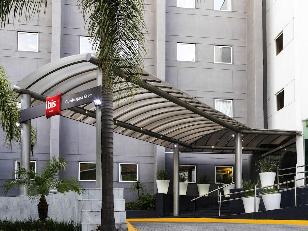 Ibis Guadalajara Expo 2/50