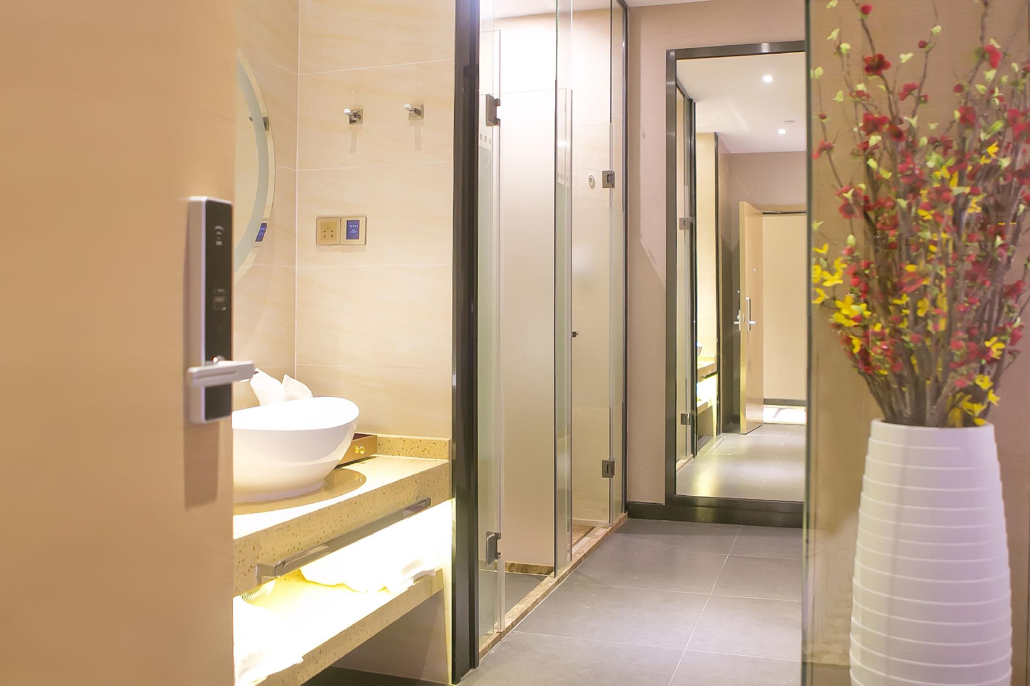 Shenzhen Qianhai Times City Branch of Lavande Hotel 87/88