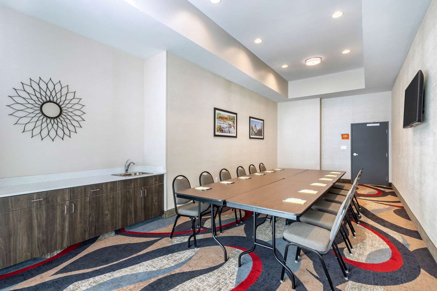 La Quinta Inn & Suites by Wyndham Bloomington 51/64