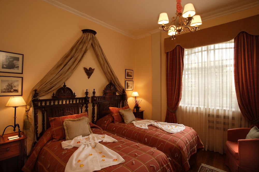 MANSION ALCAZAR 23/78