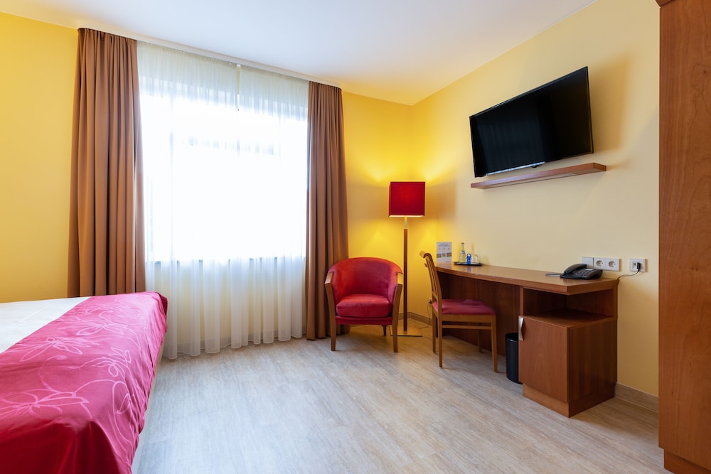 Hotel Am Schillerpark 23/31