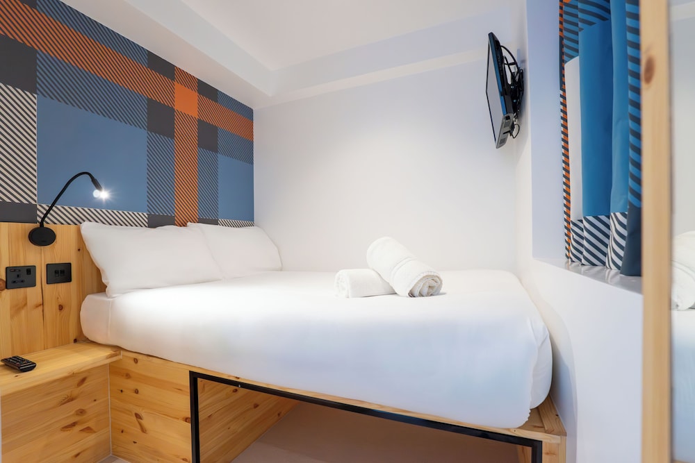 easyHotel Paddington 17/39