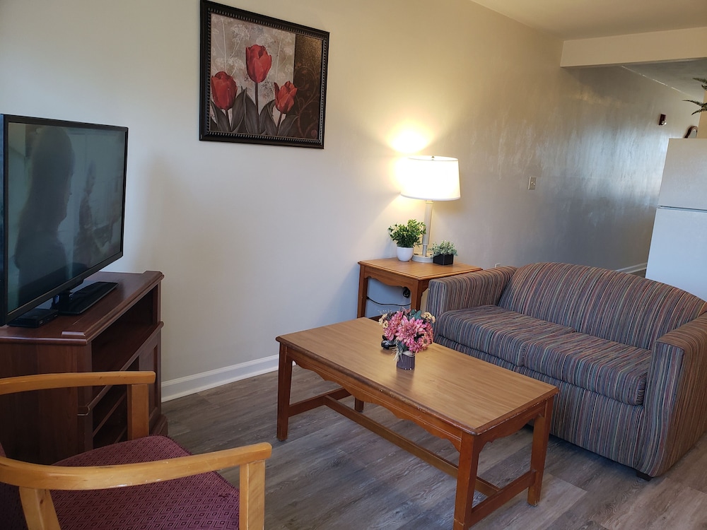 Corporate Suites of Burlington 28/47