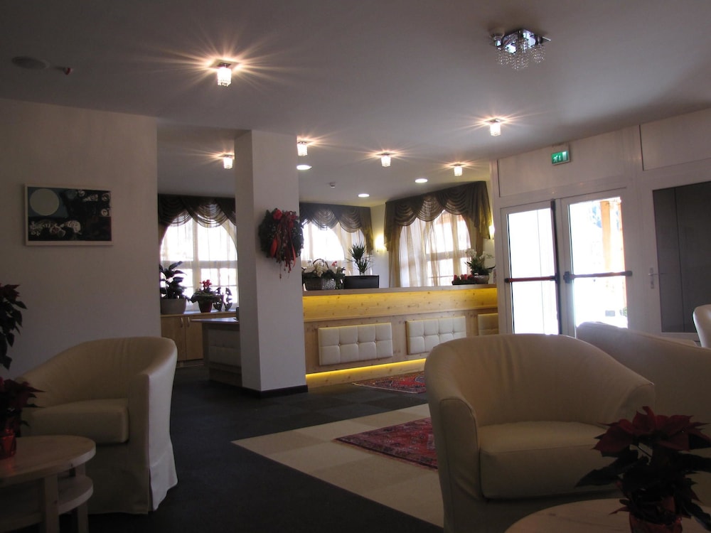 Alpen Hotel Eghel 47/68