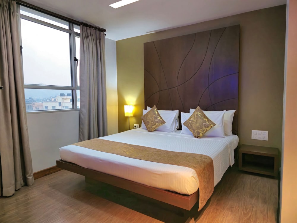 Hotel Daaysco Oley Allo 12/50