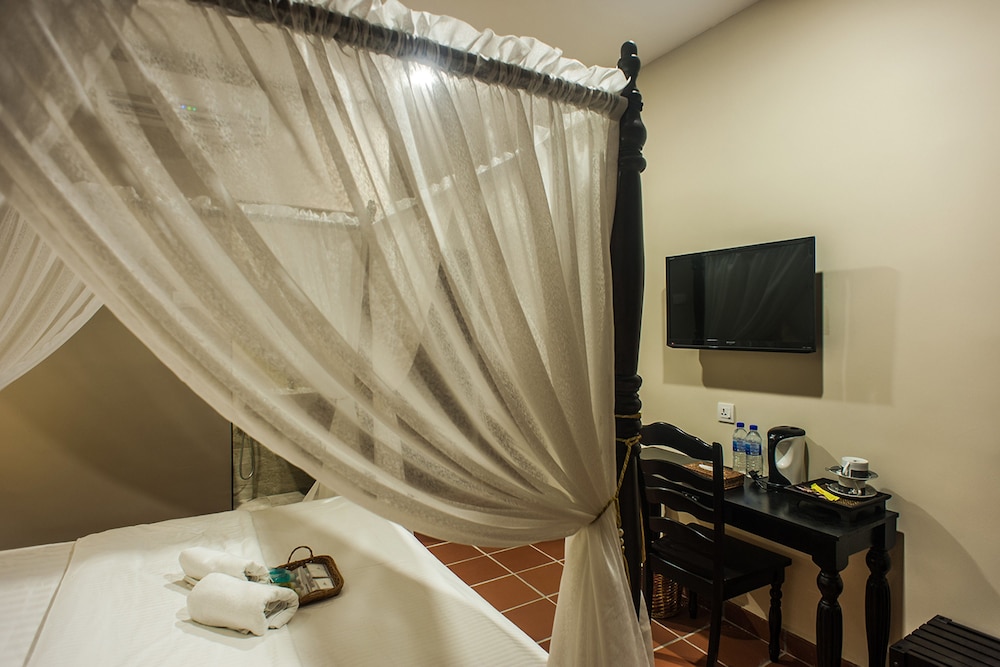 Armenian Suite 43/58
