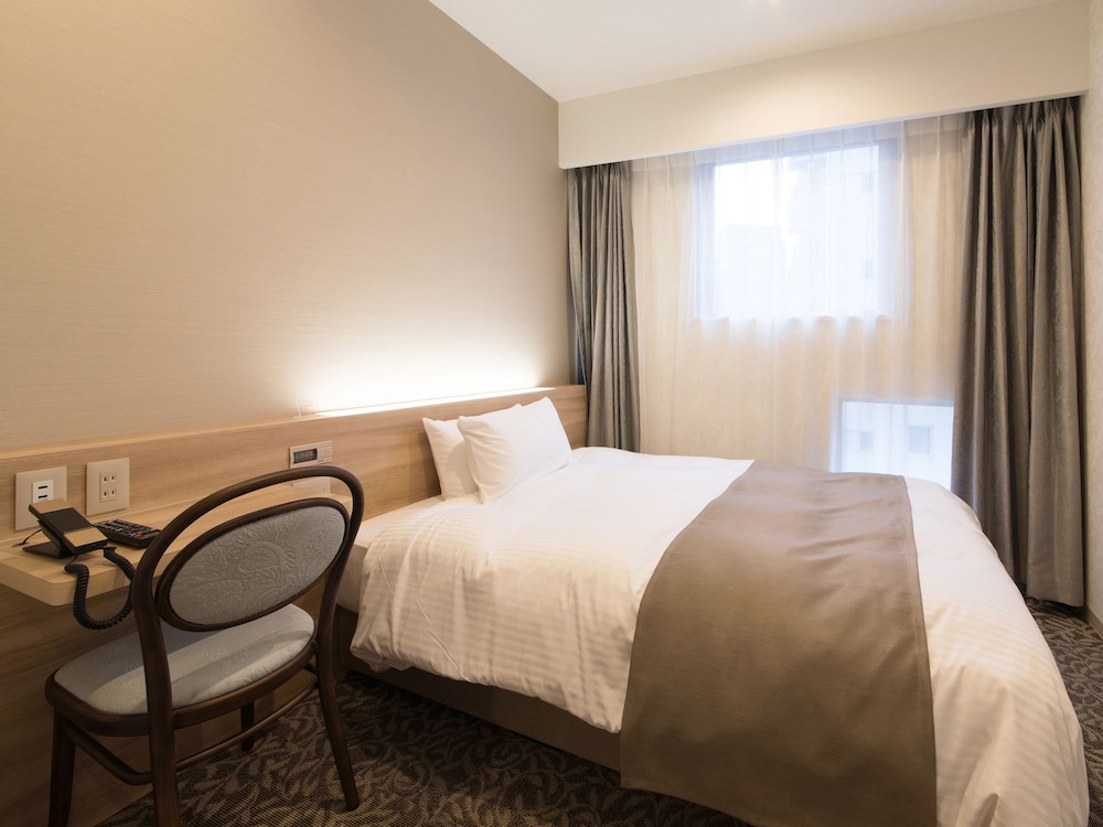 S.Training Center Hotel 18/58