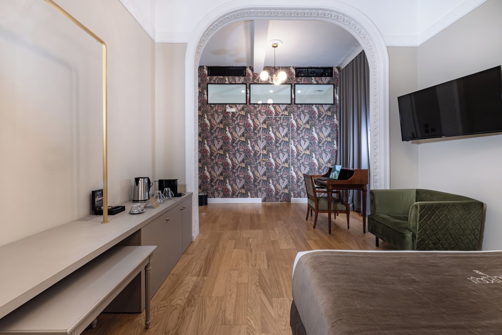Belle Epoque Suites Athens 38/50