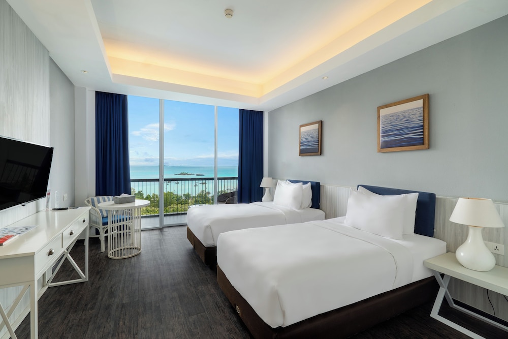 غرفة ديلوكس بسريرين منفصلين بإطلالة على البحر، Swiss Belresort Belitung 4/9