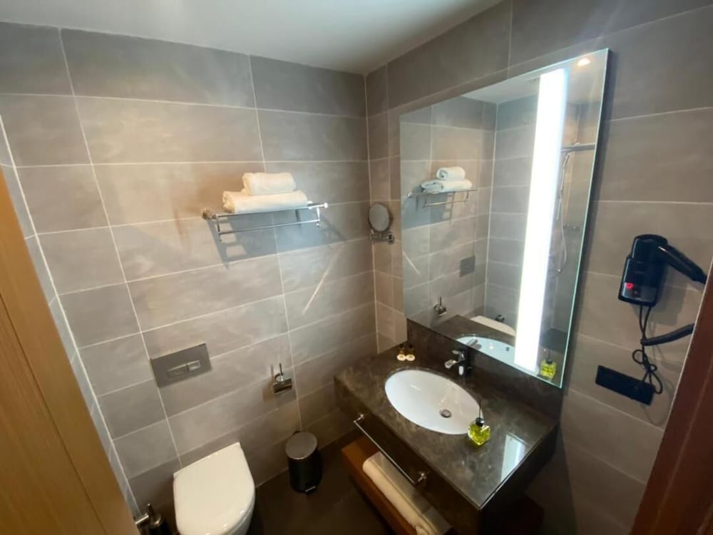 Hotel Sym Cheraga 27/29