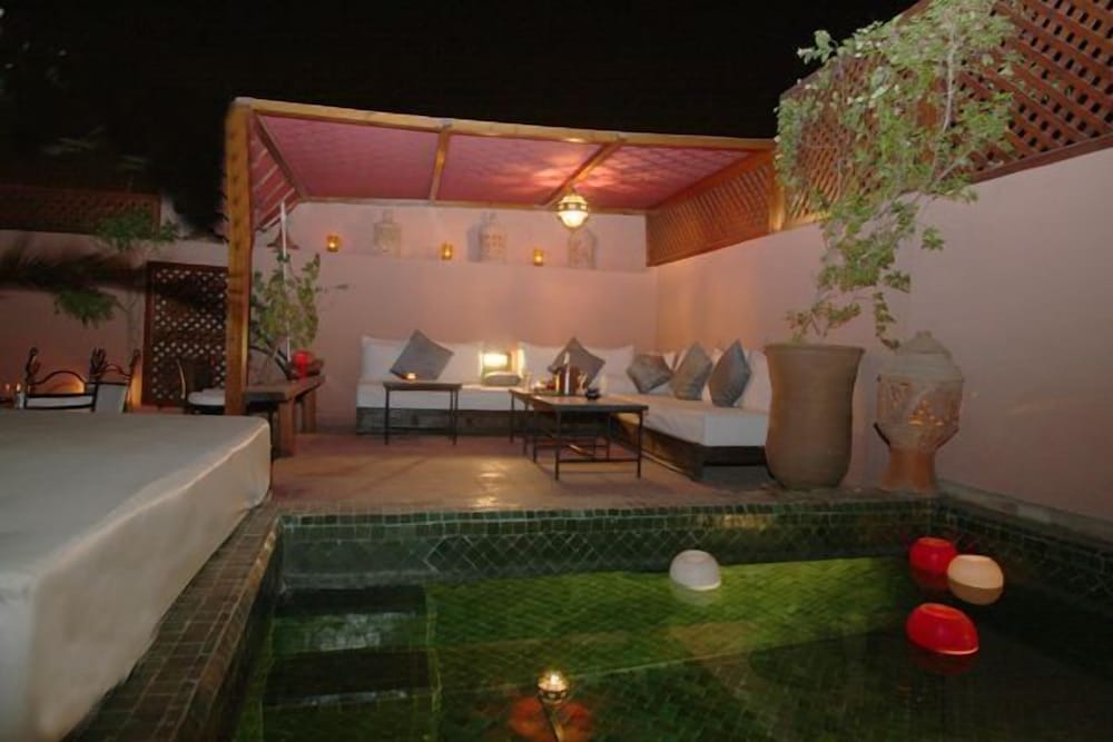 RIAD PETIT KARMELA 45/46