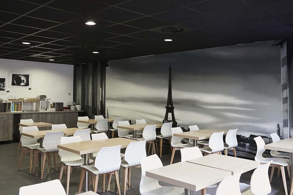 Aparthotel Adagio Access Massy Palaiseau 63/71