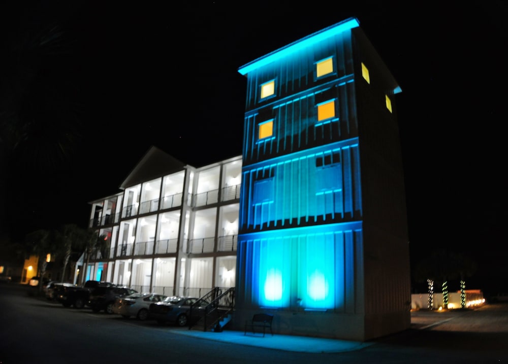 30 A Suites 5/79