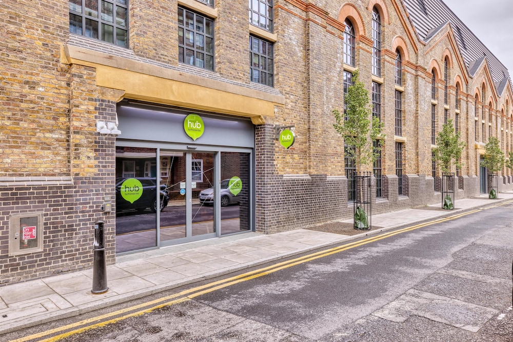 hub by Premier Inn London Shoreditch 25/30