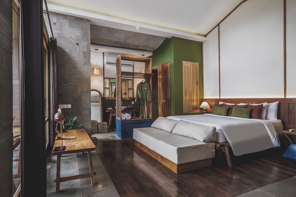 Amora Ubud Boutique Villas 17/48