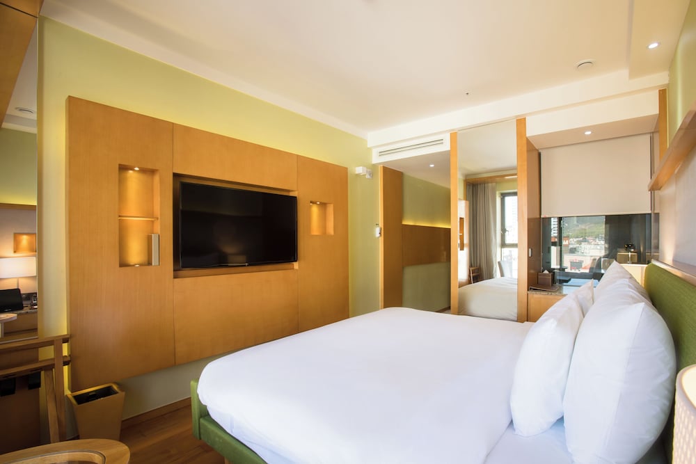 Baymond Hotel 24/47