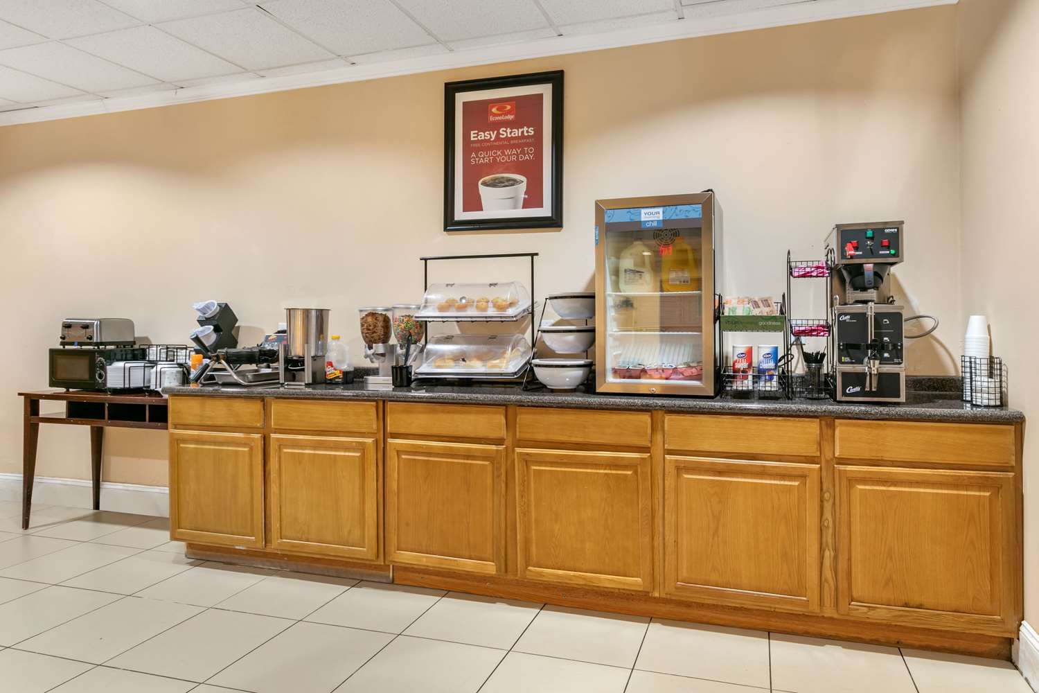 Econo Lodge Eutaw I-20 3/9