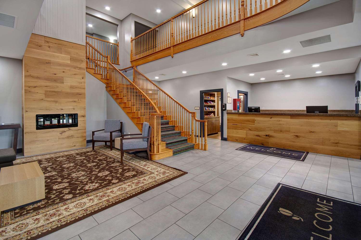 Country Inn & Suites By Radisson Cincinnati Airport KY 4/19