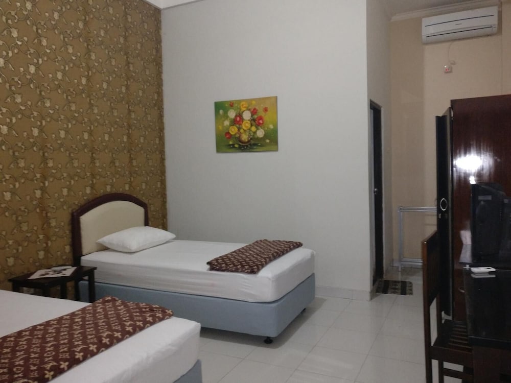 Wisma Liontine 4/19