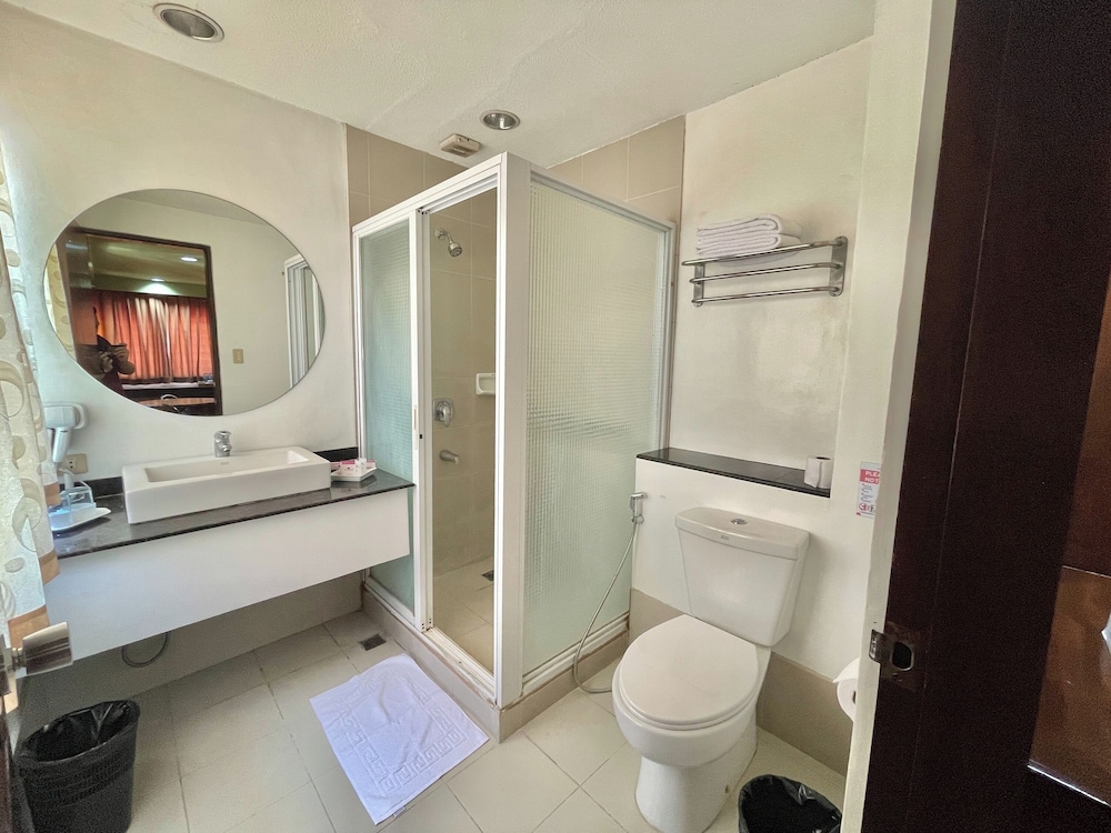 The VIP Hotel Cagayan De Oro 39/51