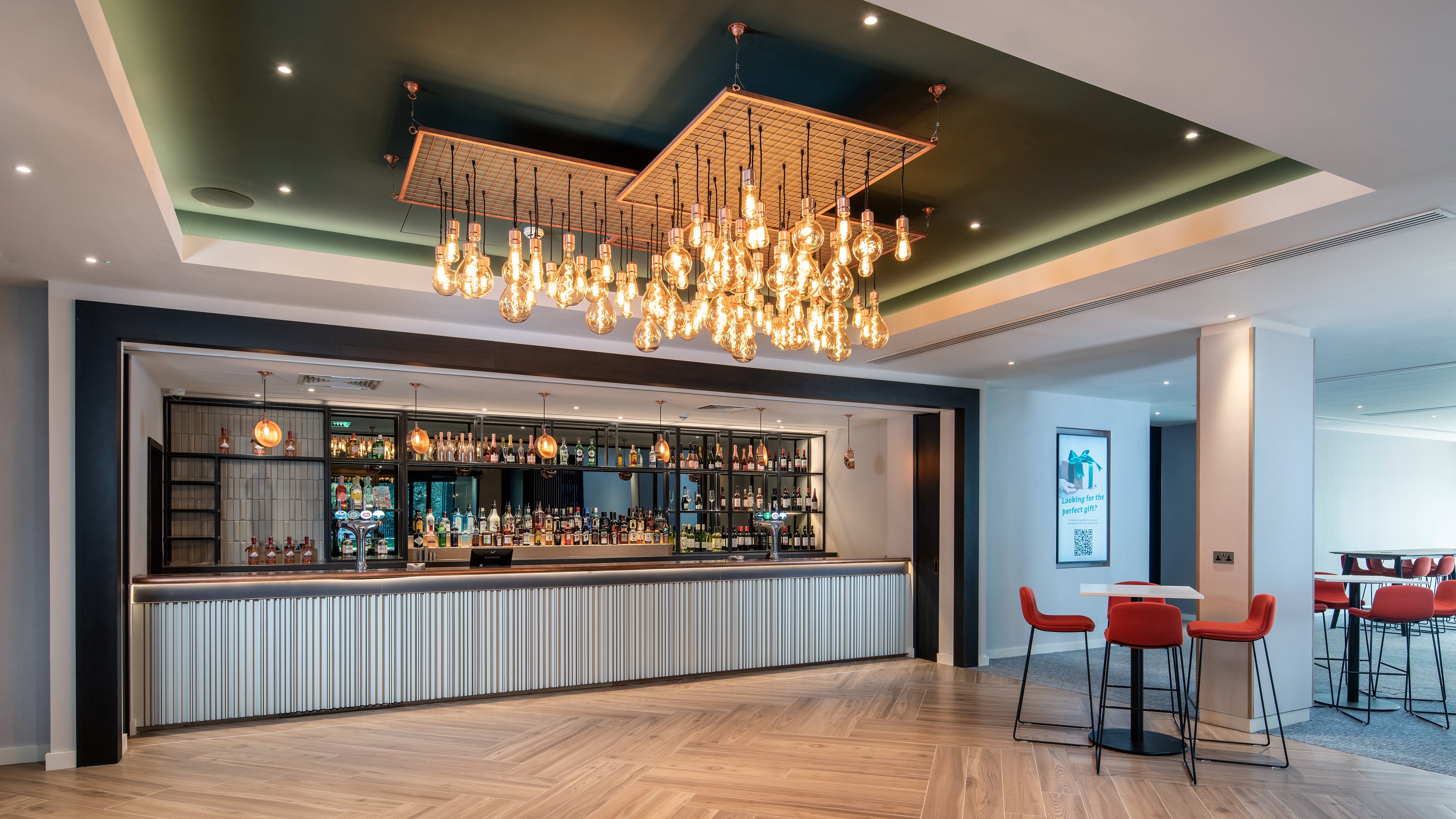 Holiday Inn London Shepperton 10/43