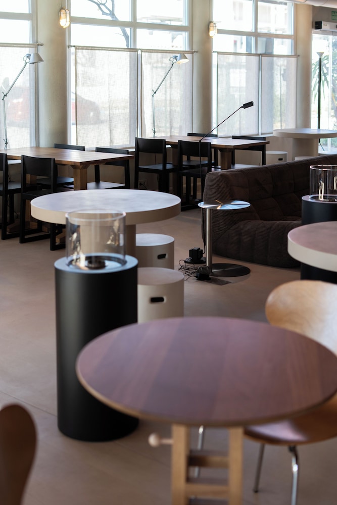 IBIS VALENCIA ALFAFAR 53/73