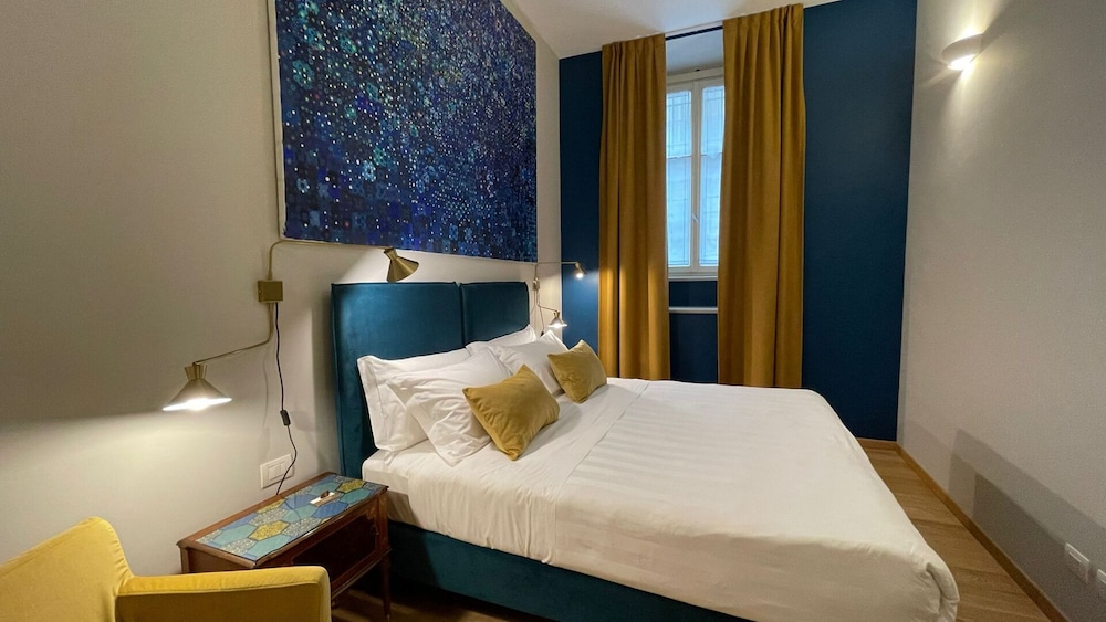 Palazzo Del Carretto Art Apartments 25/72