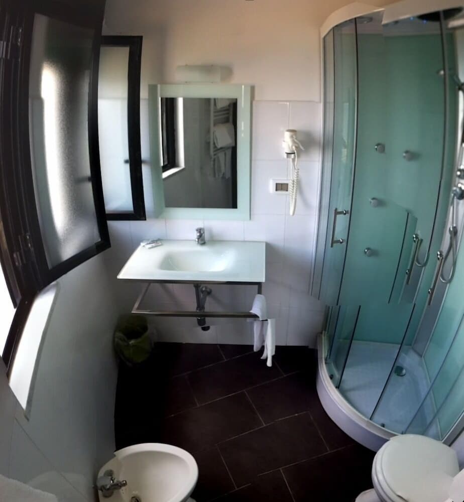 Hotel Bellevue Del Golfo 47/50