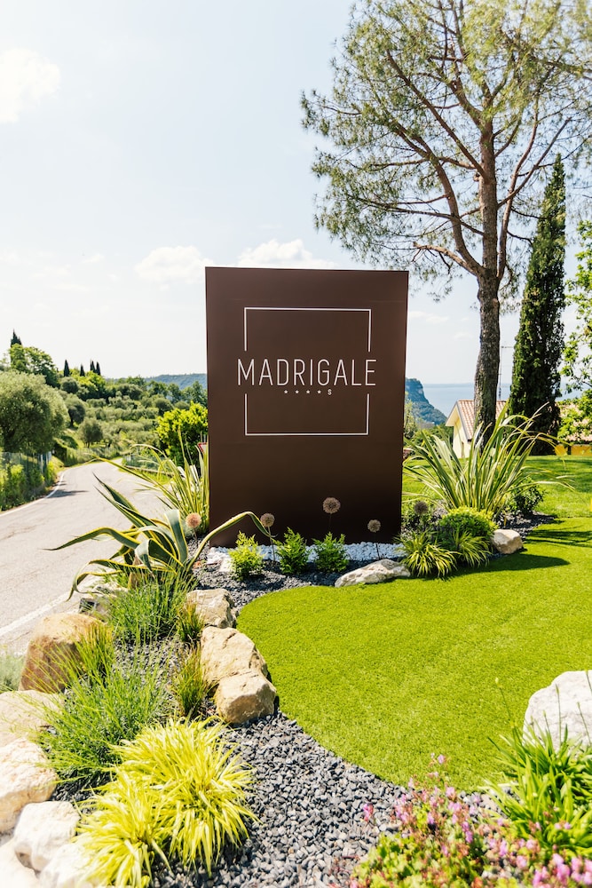 Madrigale Panoramic, Lifestyle & Soulful Hotel 1/76