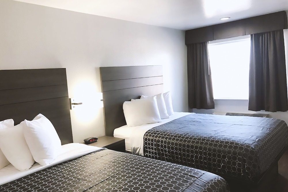 Americas Best Value Inn & Suites San Antonio Arena District 6/21