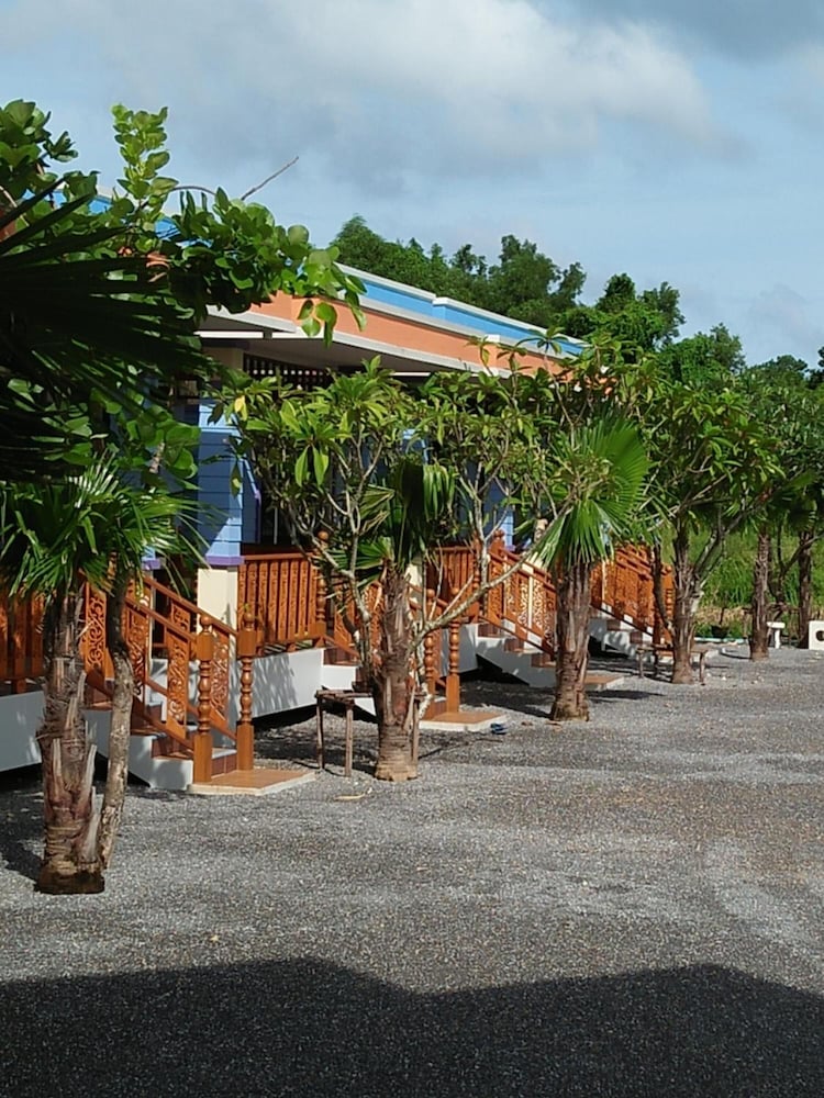 Sansook Resort 35/42