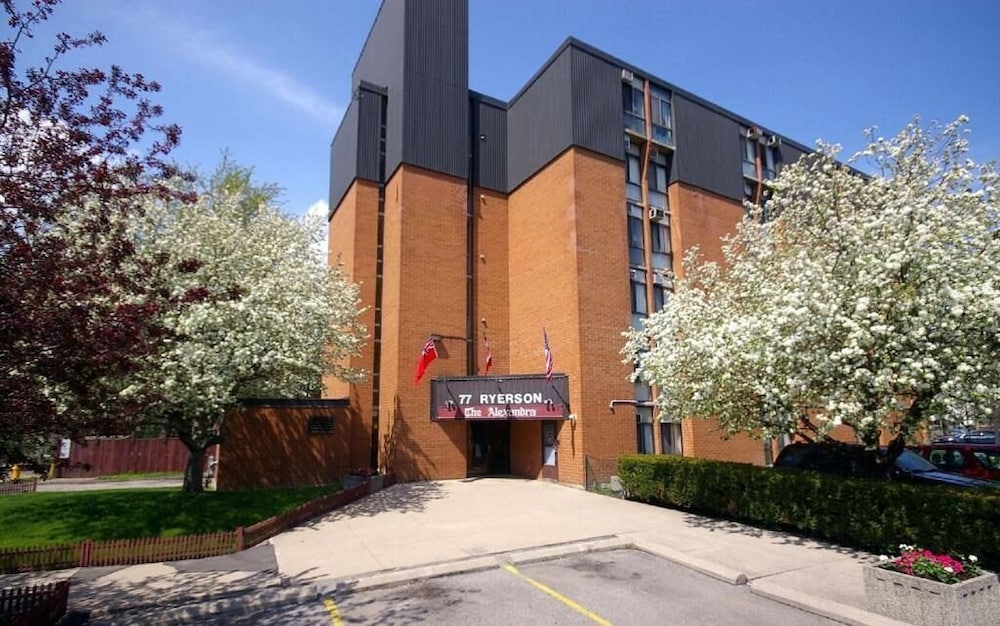 ALEXANDRA HOTEL 20/37