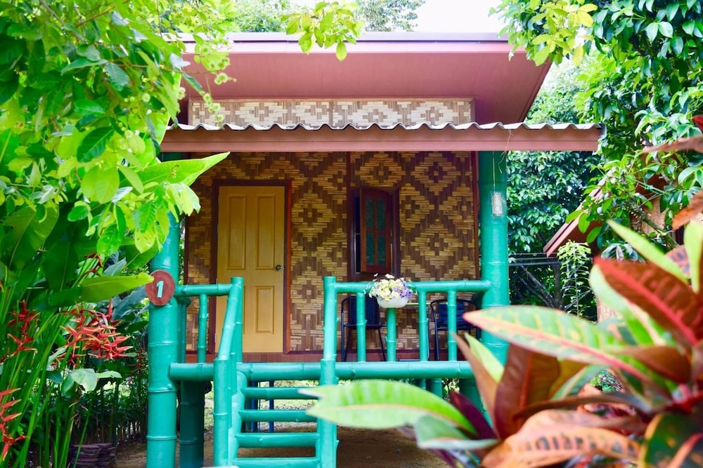 The Royal Bamboo Lodge 5/50