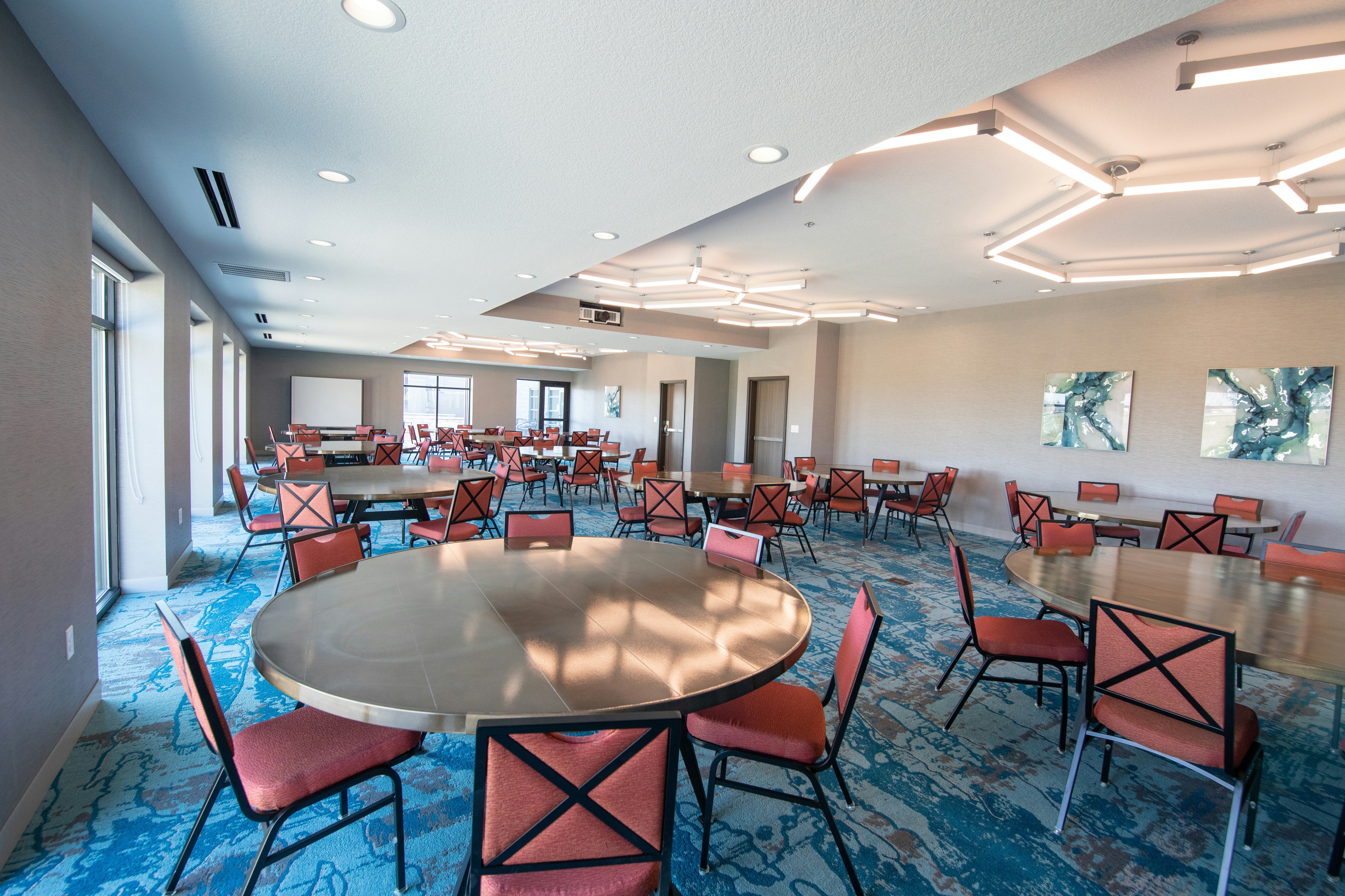 Hilton Garden Inn Des Moines Airport 47/78
