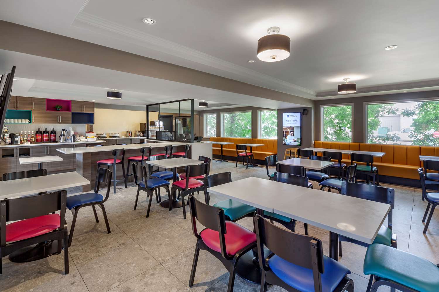 Best Western Plus West Edmonton 54/77