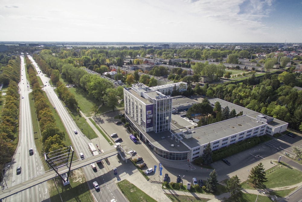 Novotel Warszawa Airport 50/55