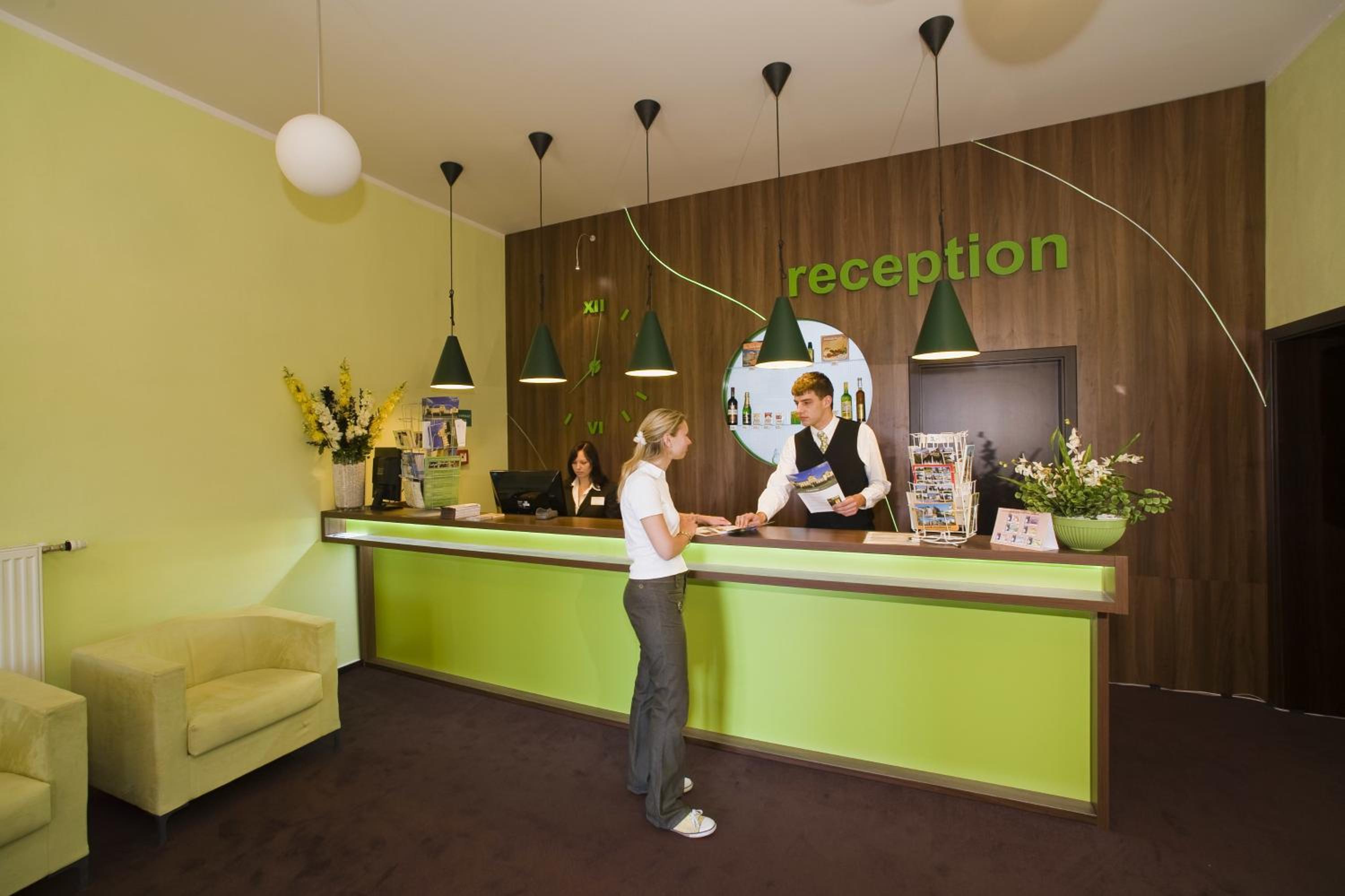Zamecek Hotel 7/50