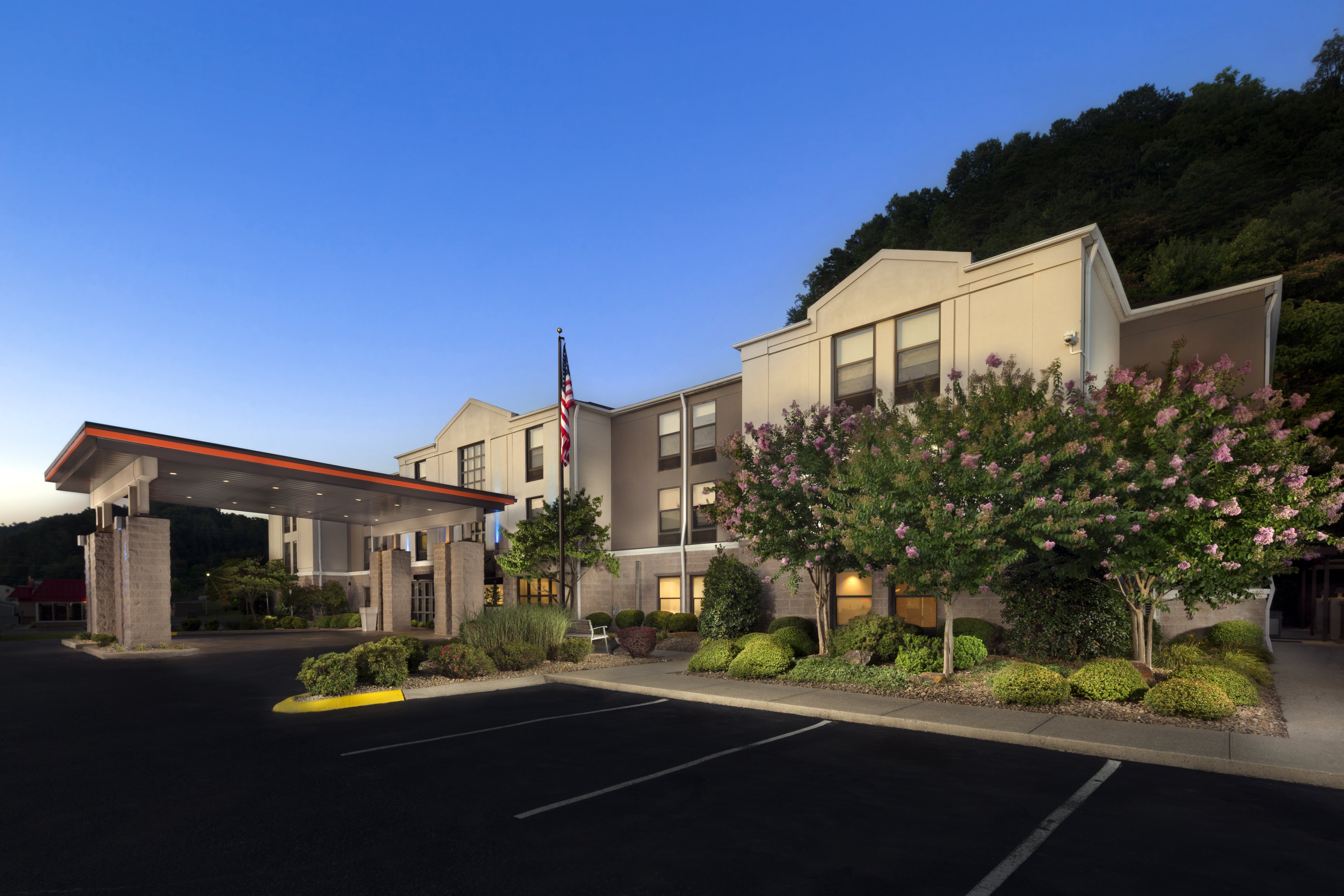 Holiday Inn Express Middlesboro 30/47