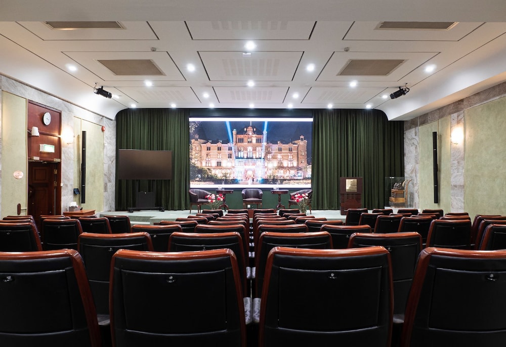 Grand Hotel - Lund 45/54