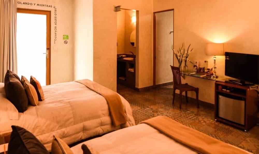 El Sueno Hotel And Spa 38/77