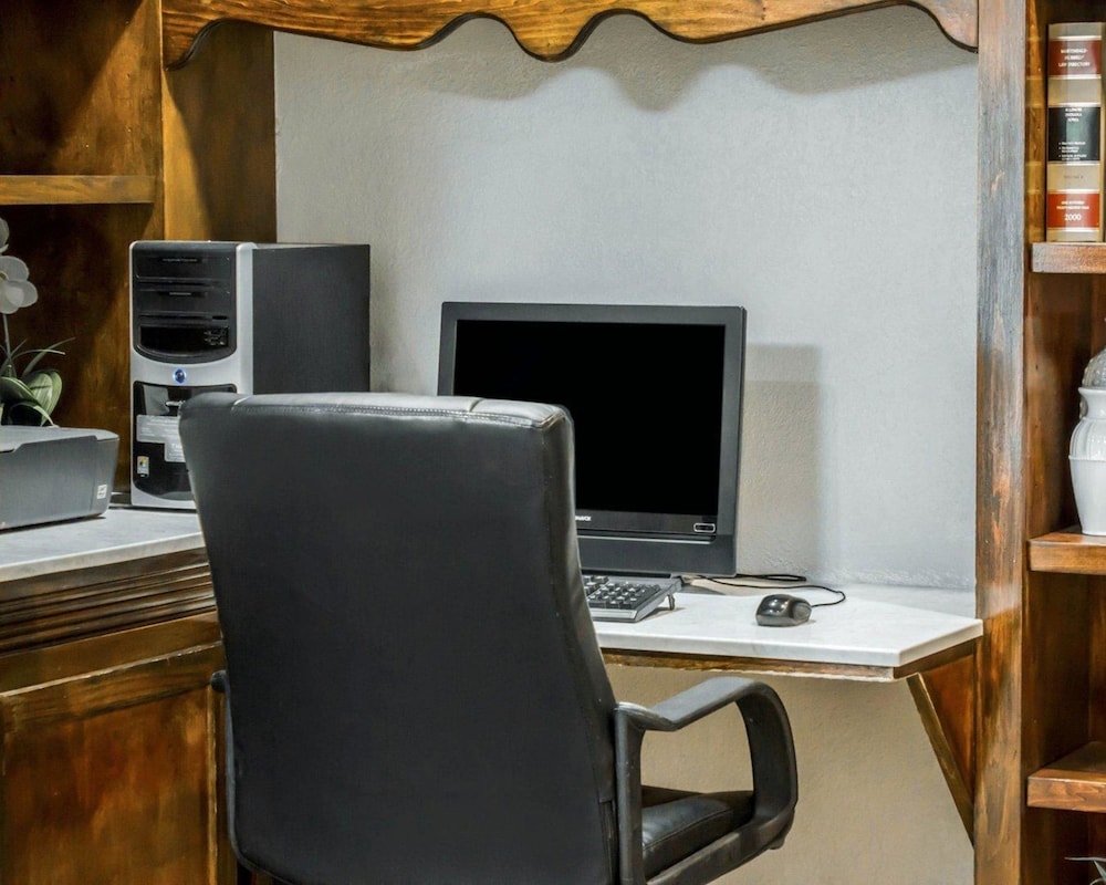 Quality Inn Rocky Mount near Event Center 30/39
