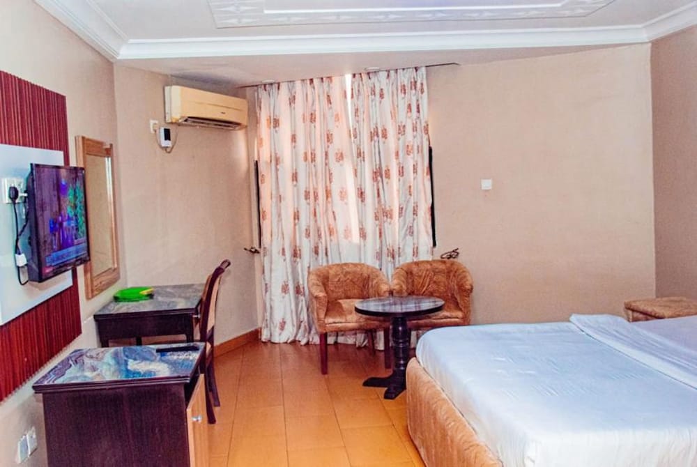 Heritage House Square Hotel 27/64