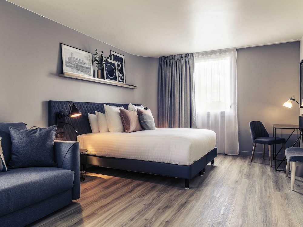 Mercure Paris Gennevilliers 23/76