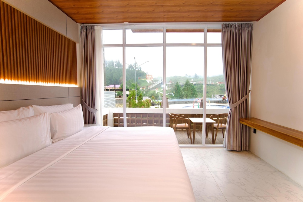 Gulala Azana Hotel and Resort Guci Tegal 14/50