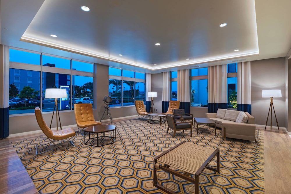 TownePlace Suites by Marriott San Diego Airport/Liberty Station 35/50