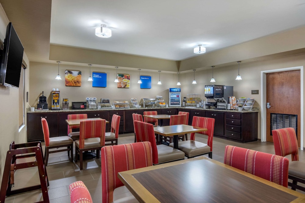 Comfort Inn Comfort Inn South Chesterfield - Colonial Heights 25/37