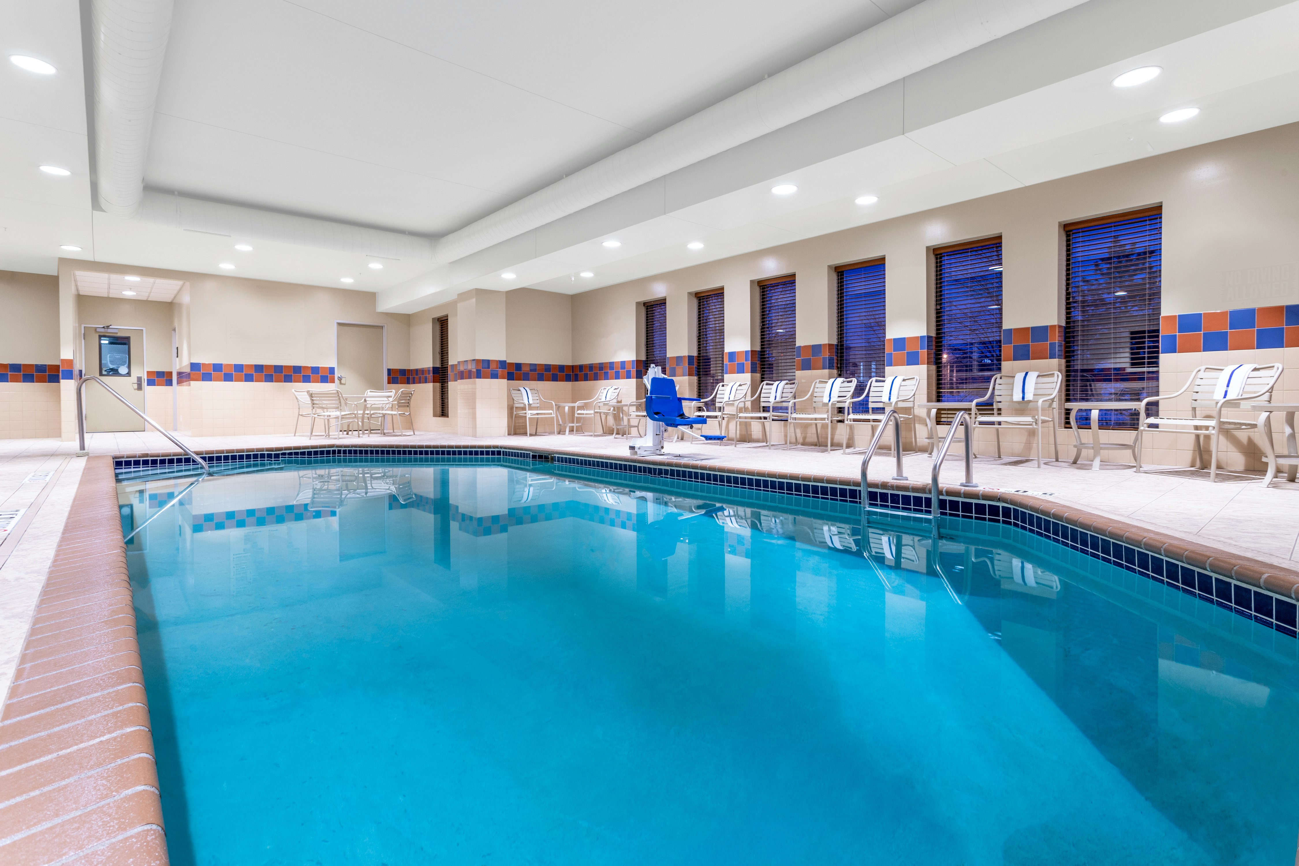 Hampton Inn Suites Minneapolis St Paul Arpt-Mall of America 20/44
