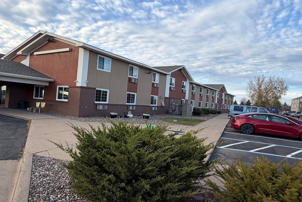 Coratel Inn & Suites Stillwater 40/47