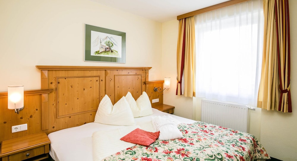 VERWOHN HOTEL VOTTERS SPORTKRISTAL 12/50