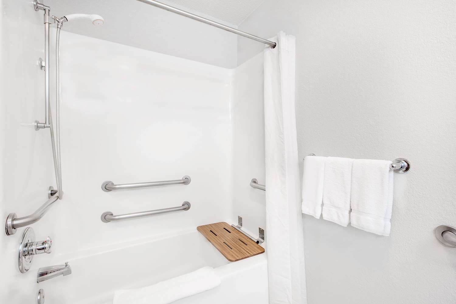 Microtel Inn Suites Ames 38/38